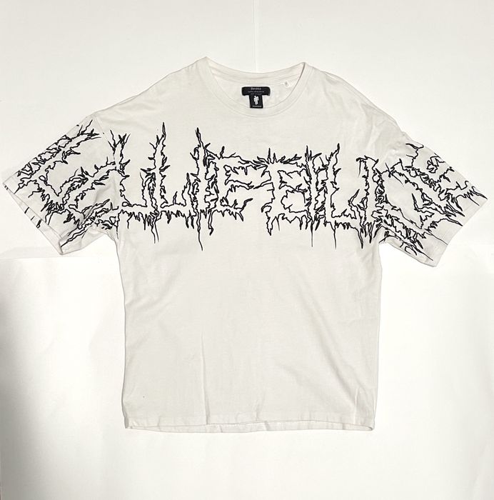 Біла футболка з трайблами мерч біллі айліш