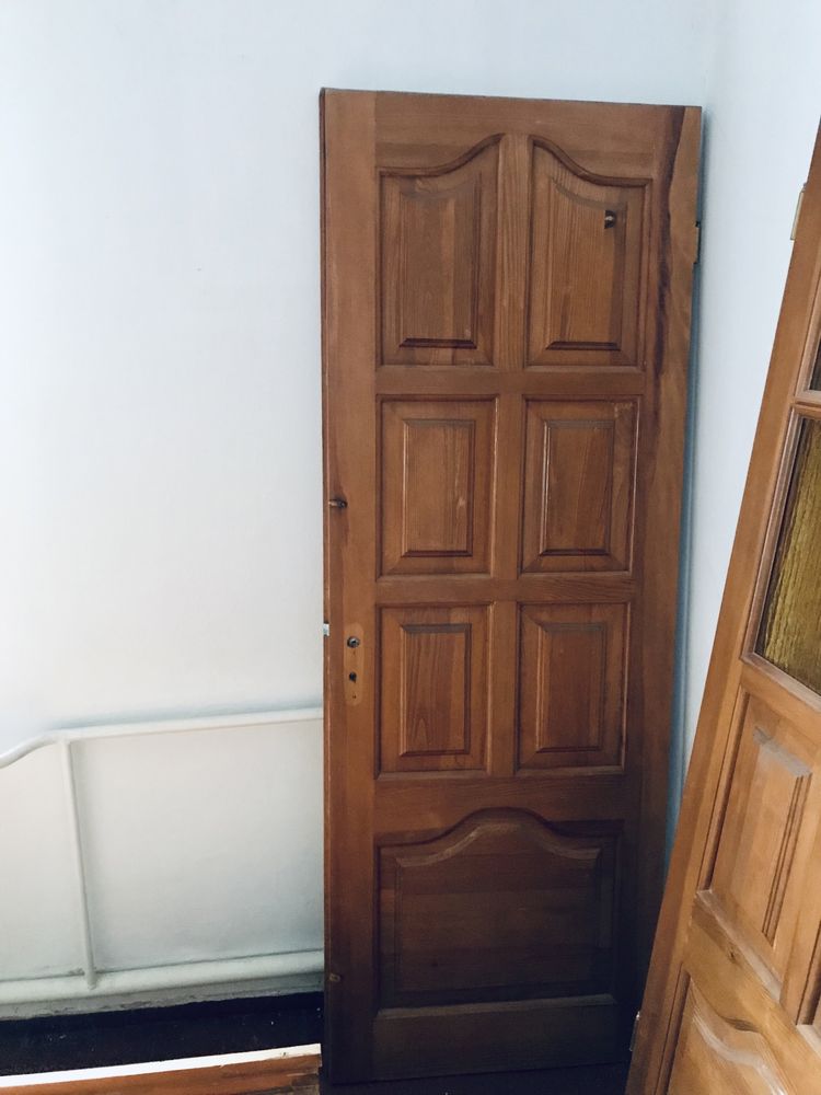 Двері деревяні комплект