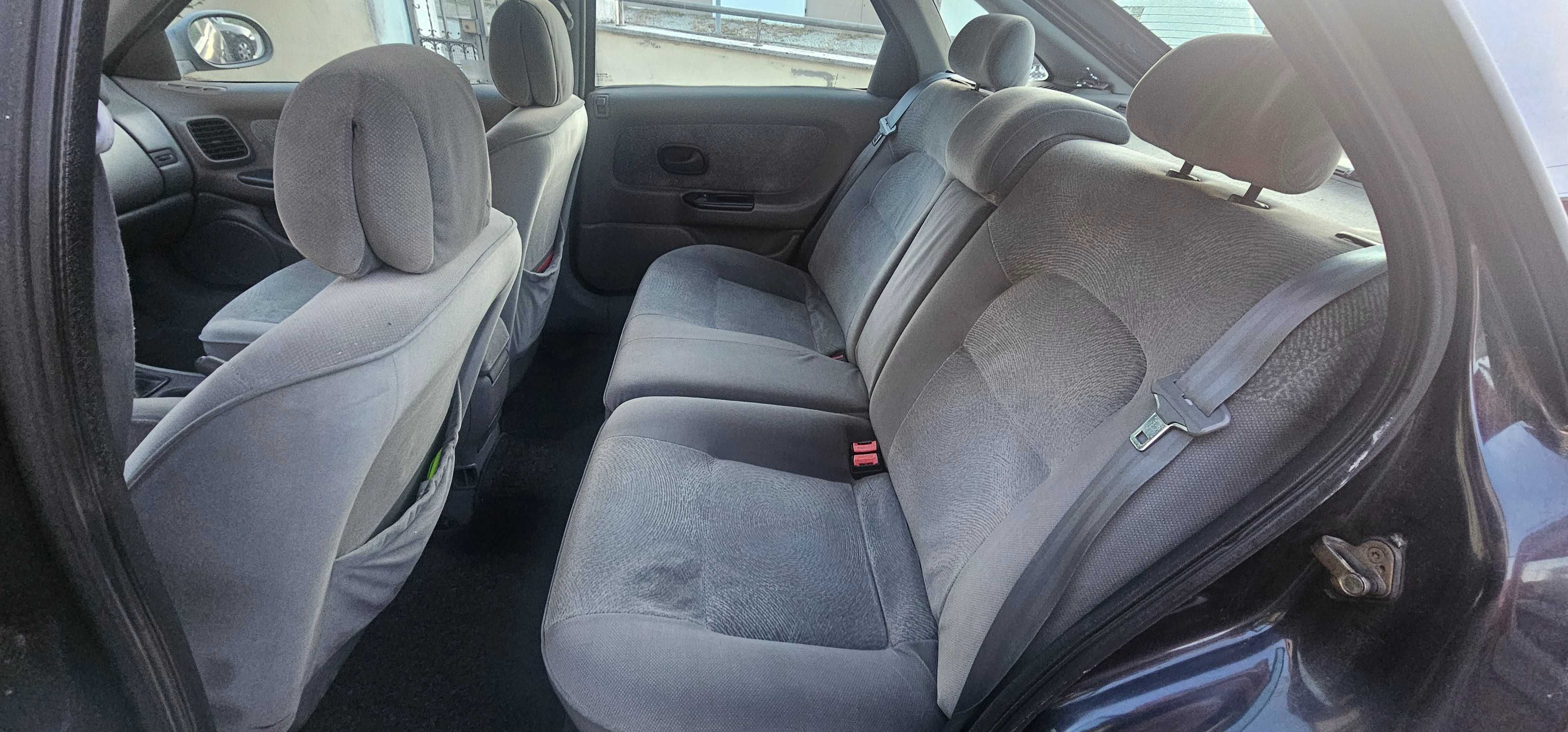 Renault Laguna 1.6 16V