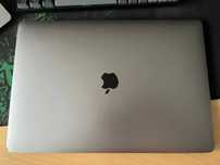 MacBook Pro 15" 2018 i7, 16 GB, 512 GB, Radeon Pro 560X