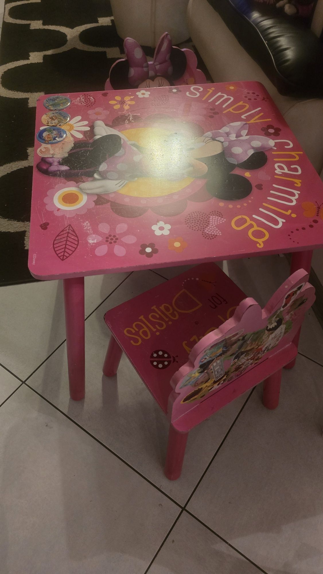 Stolik i dwa krzesełka różowe myszka miki minnie