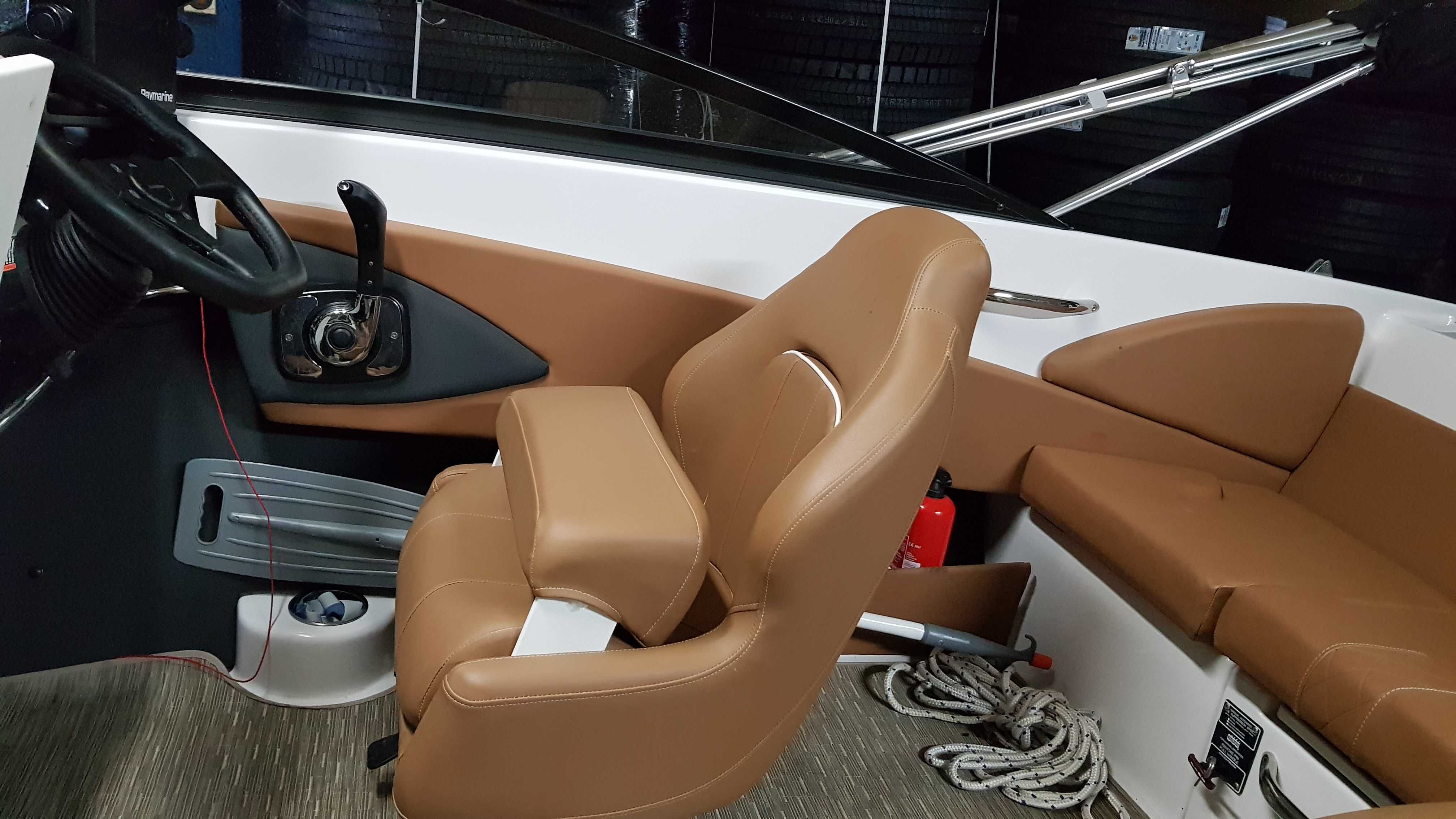 Glastron GT187 * 250KM * salon Polska * 101 mth * idealna * napęd JET
