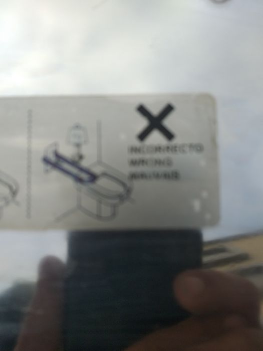 Duas barras de apoio para banhos ou sanitários em inóx como novoas.