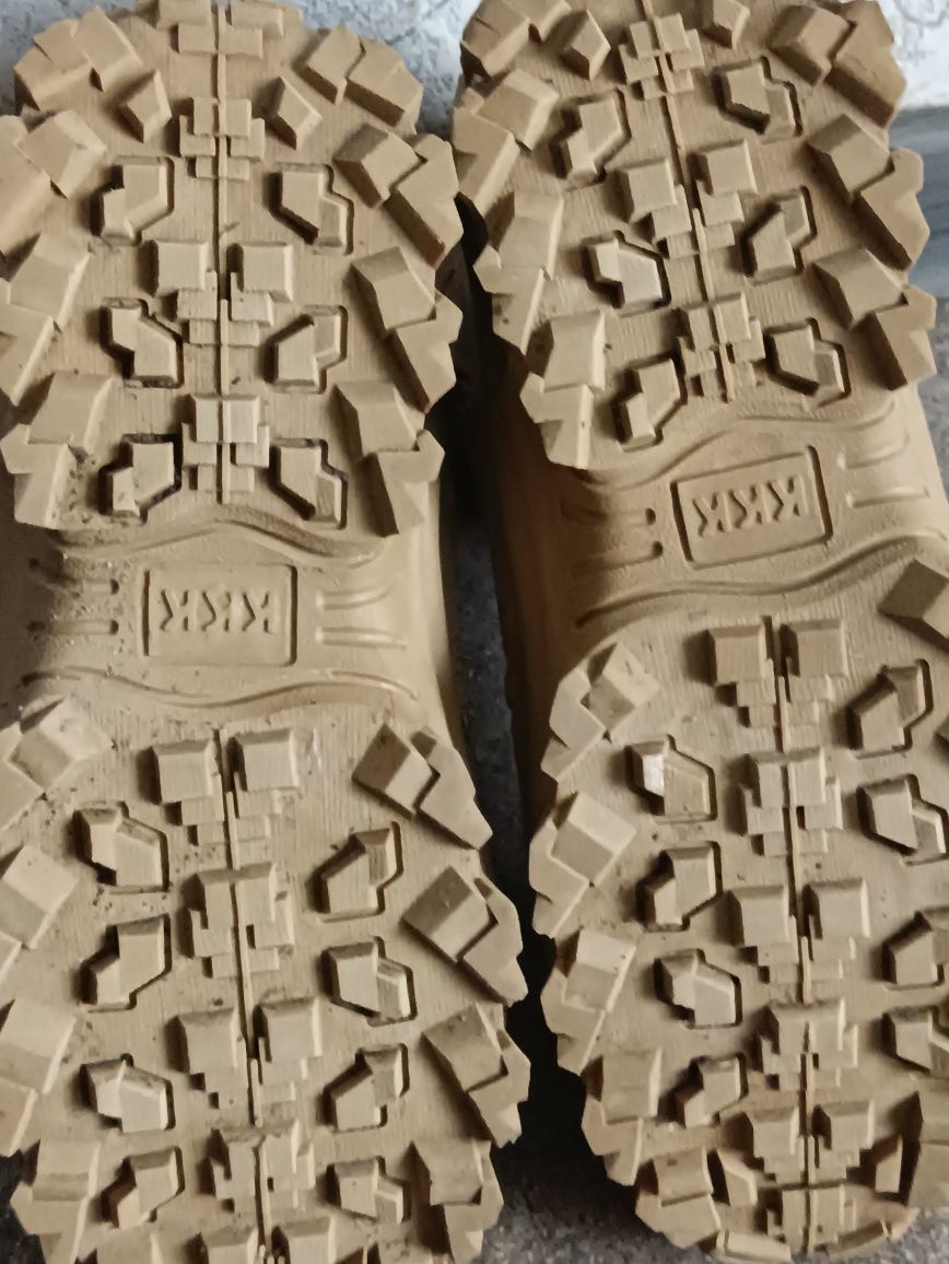 Берці ККК тактичні військові армійські черевики на блискавці та шнурка