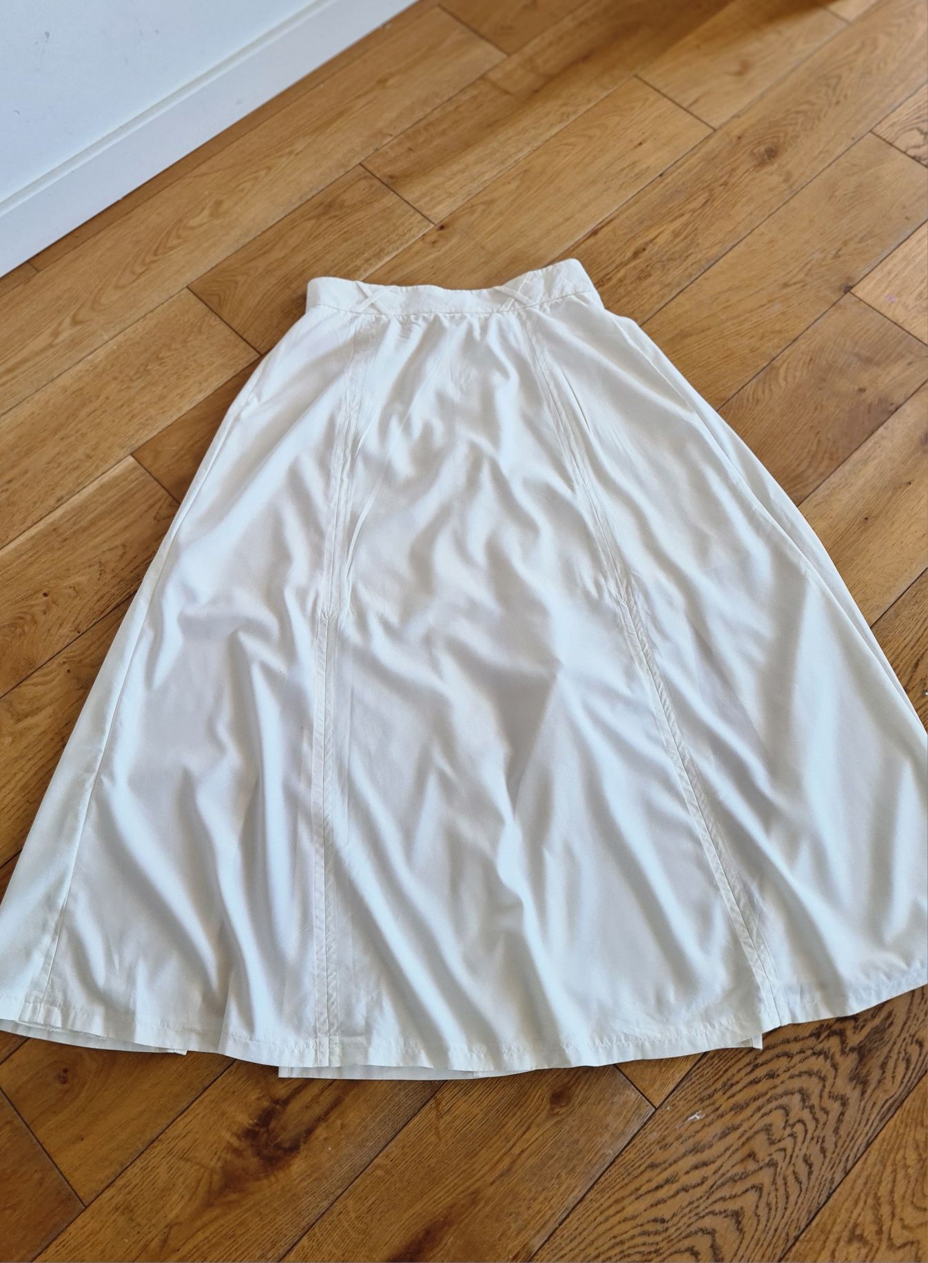 Betty Barclay M 38 L 40 kremowa biała spódnica 100% wiskoza