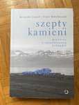 Szepty kamieni. Historie z opuszczonej Islandii.