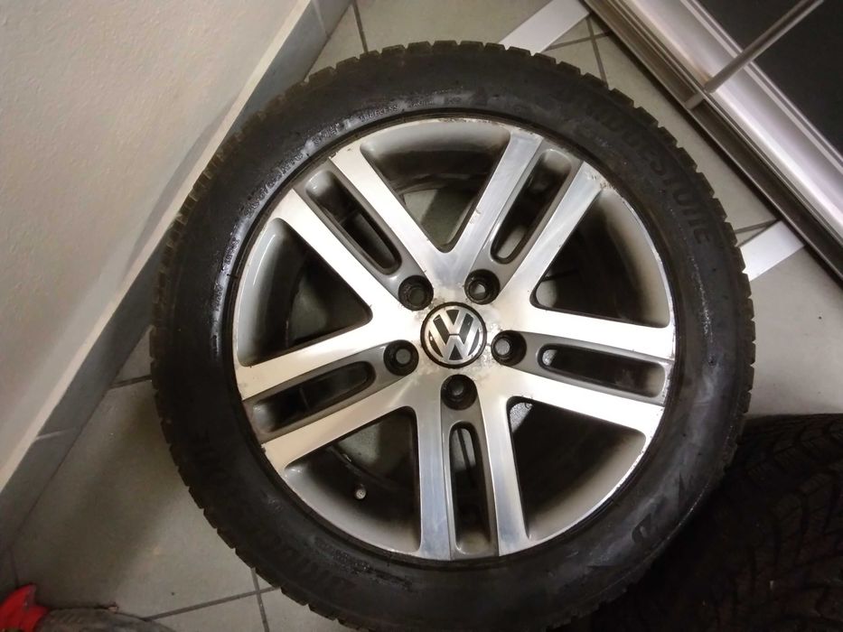 Opony zima Bridgestone Blizzak LM 005 z felgami VW 205/55 R16 jak NOWE