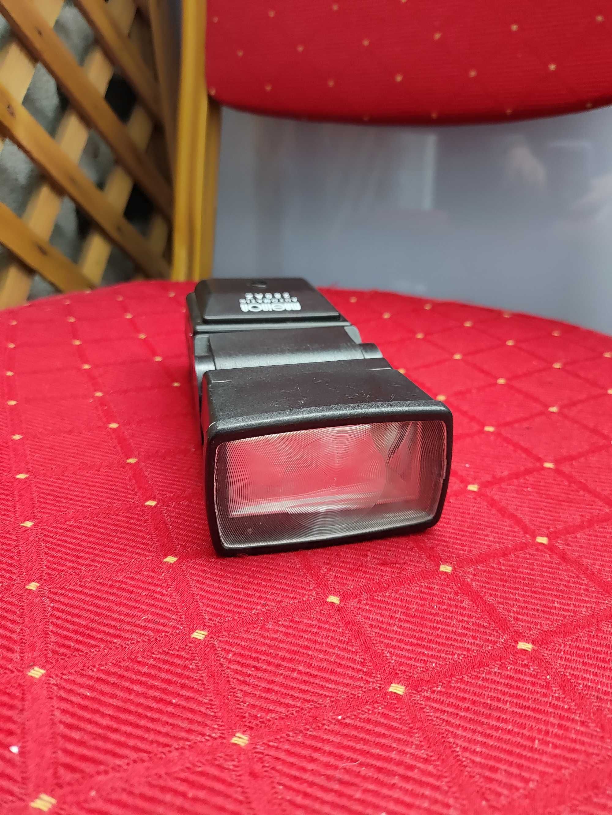 Lampa Błyskowa do Aparatu Fotograficzny Maginon Automatic 280AZ Konica