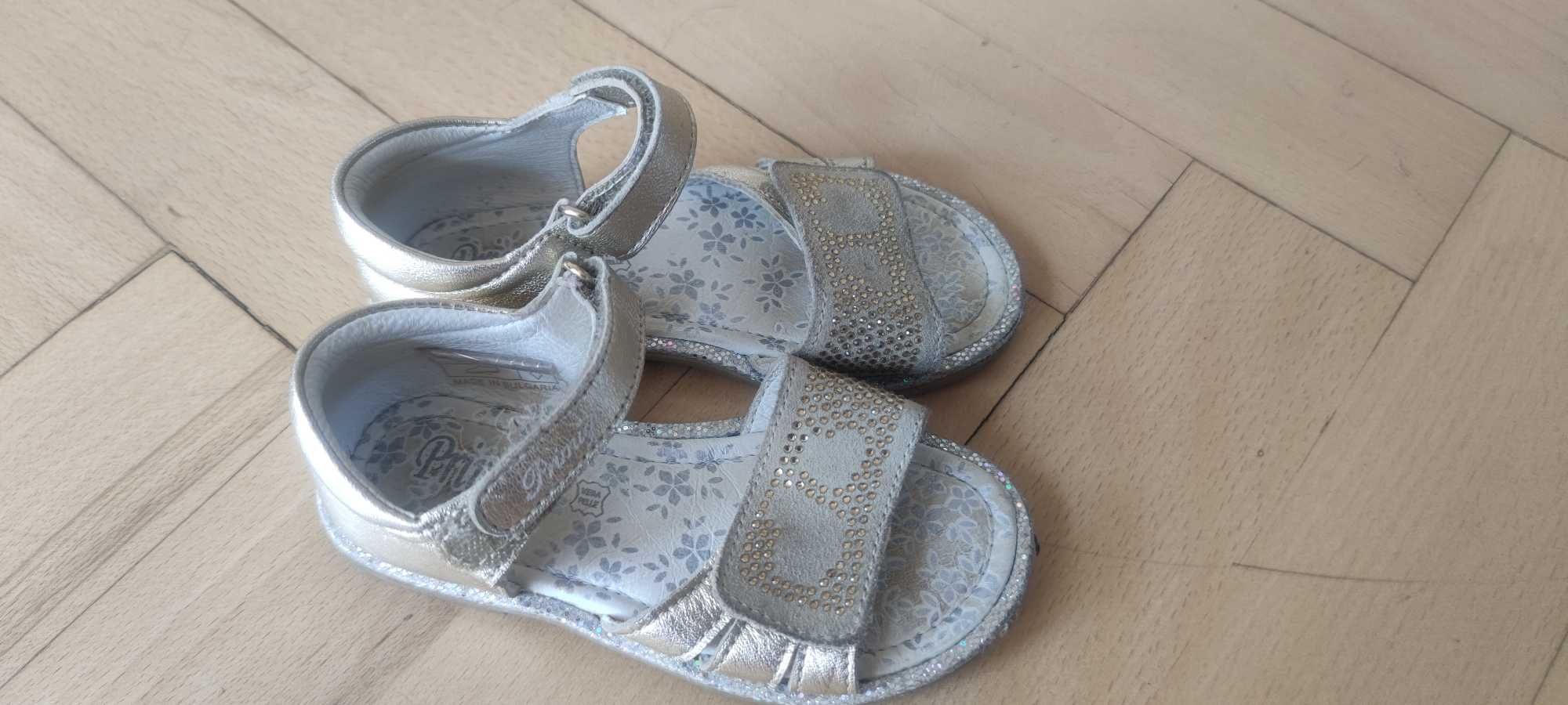 Buty dziewczęce sandały rozmiar 26