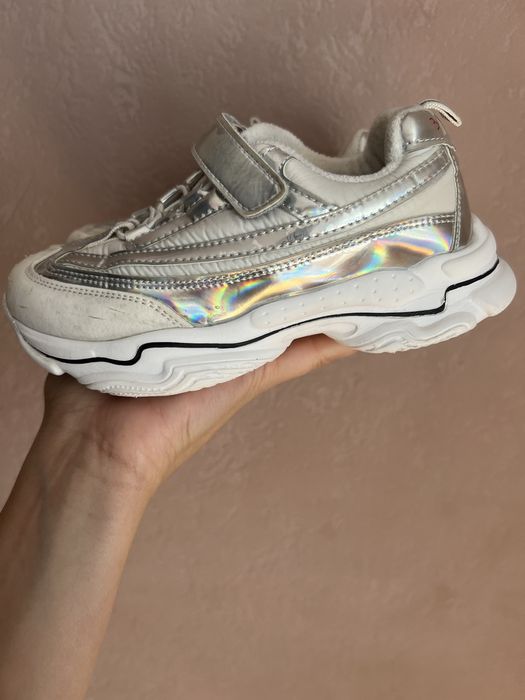 Дитячі білі кросівки детские кроссовки