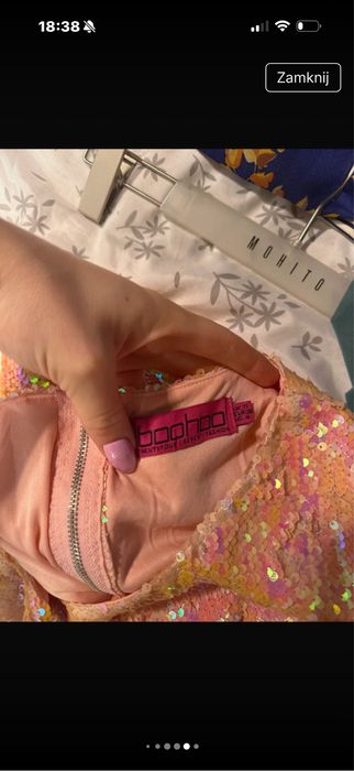 Sukienka cekinowa sylwestrowa mieniaca sie boohoo S z zamkiem