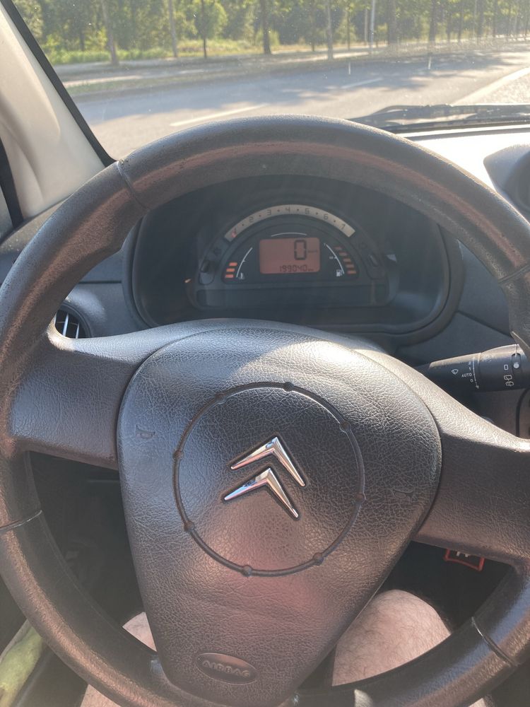 Citroen C2 1.1i 60cv
