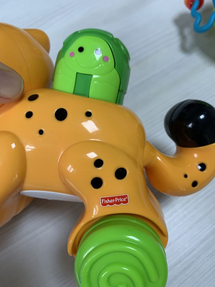 Тигрик-каталка Fisher Price