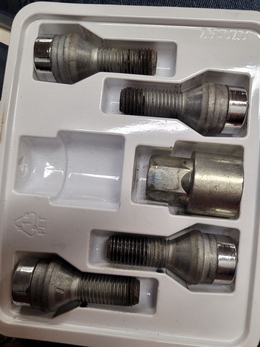 McGard, Śruby zabezpieczające/antykradzieżowe M12 ×1.5