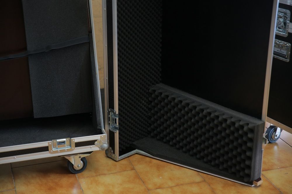 Vendo flight case (plasma 42´´) - SANTOSOM