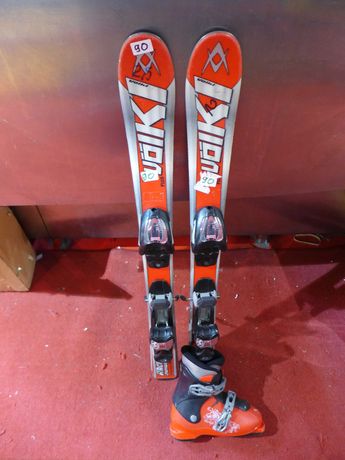 Zestaw narciarski dziecięcey narty VOLKL czerwone 90 cm i buty
