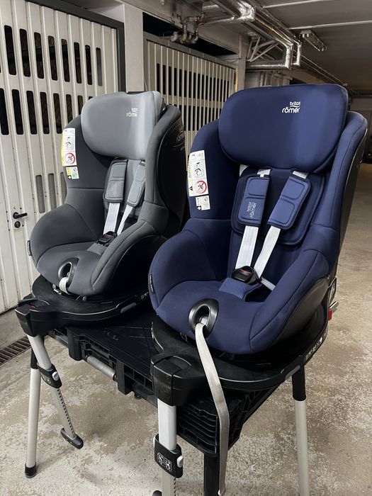 Fotelik obrotowy z bazą isofix Romer Britax Dualfix M iSize