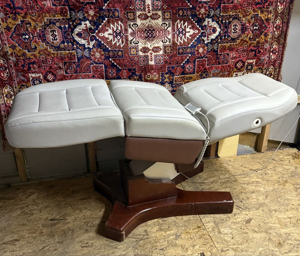 Крісло з електроприводом косметологічне, масажне,