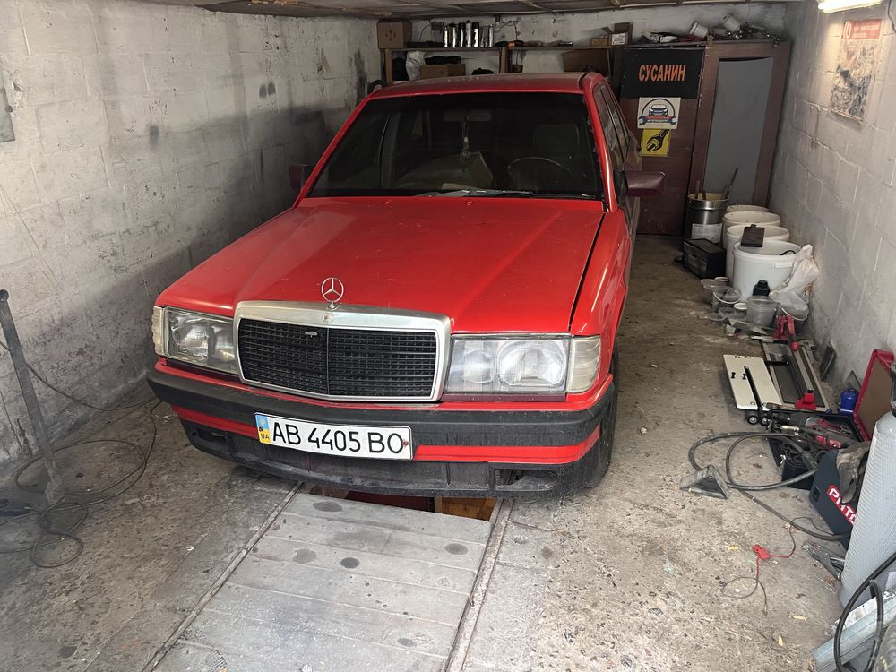 Продам Мерседес 190