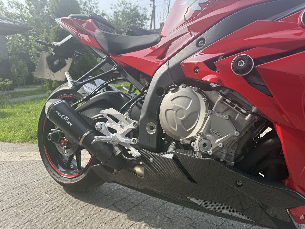 Продам BMW S1000R