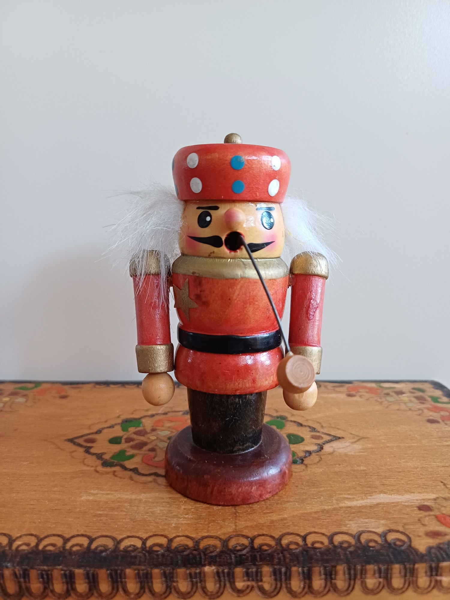 Nutcraker figurka dziadek do orzechów drewniany palacz kadzidełko