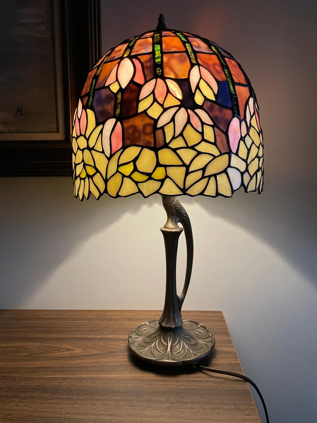 Lampa mosiężna ,salonowawitrażowa Tiffany