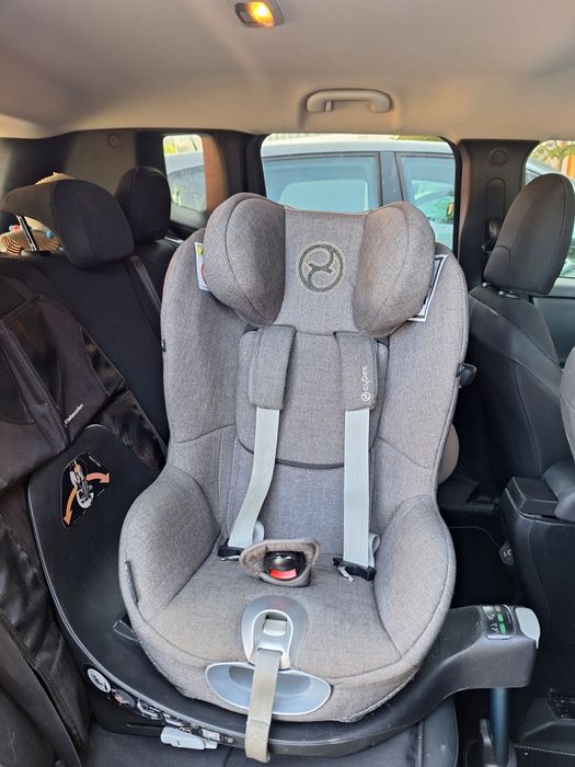 Cybex sirona t i-size grey + Cybex Baze isofix Z