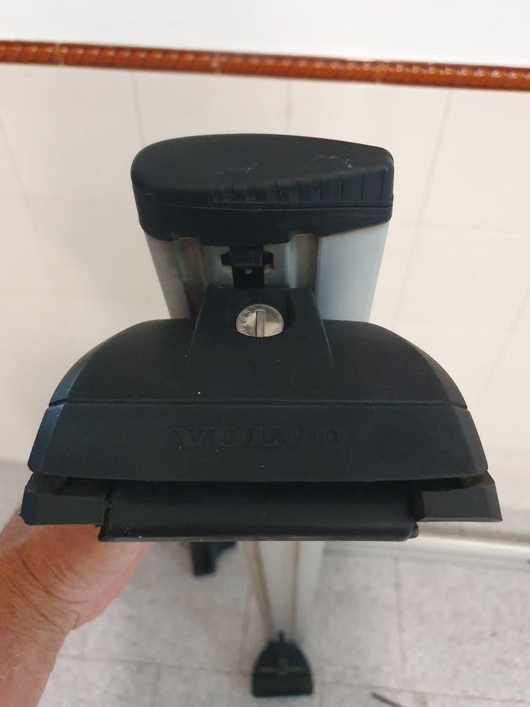 Barras de tejadilho Volvo