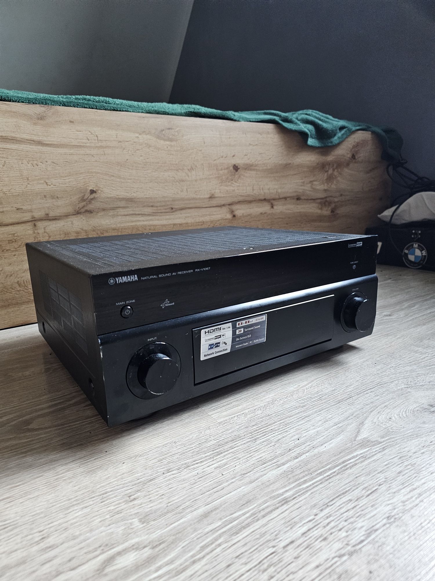 Aplituner Yamaha RX-V1067