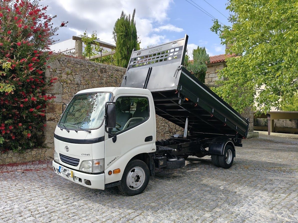 Toyota Dyna M ligeira basculante 2.5turbo D/A