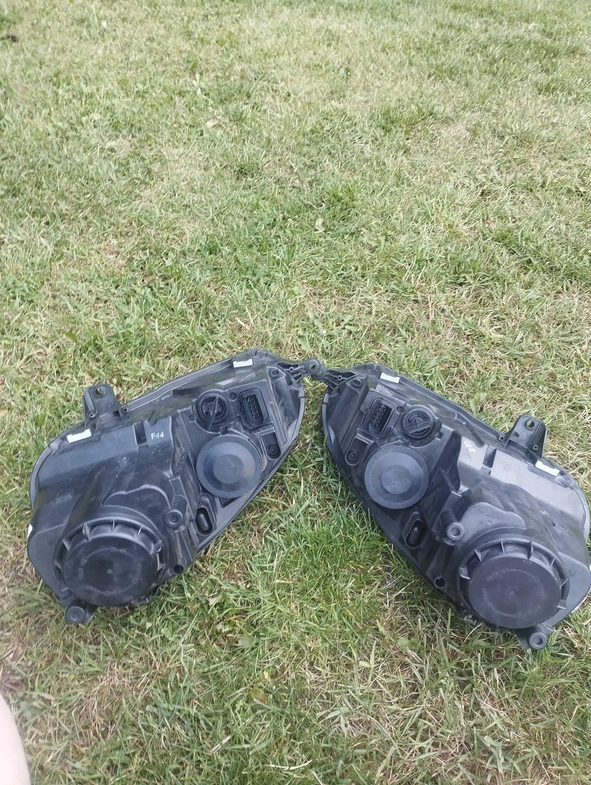 Lampy golf 5 lewa prawa komplet
