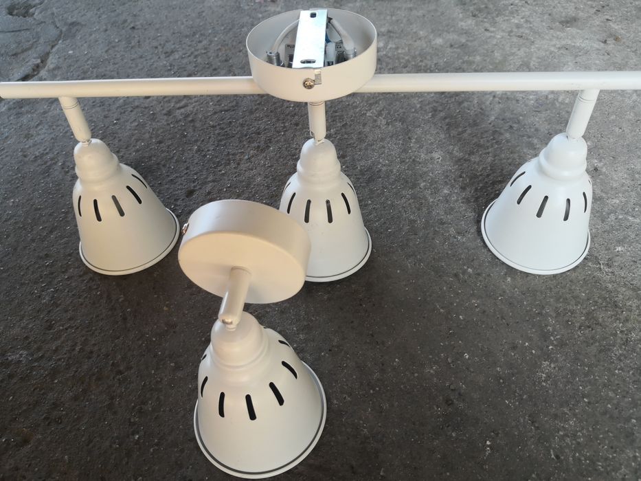 Nieużywana lampa metalowa potrójna plus kinkiet 3xE14, 1xE14