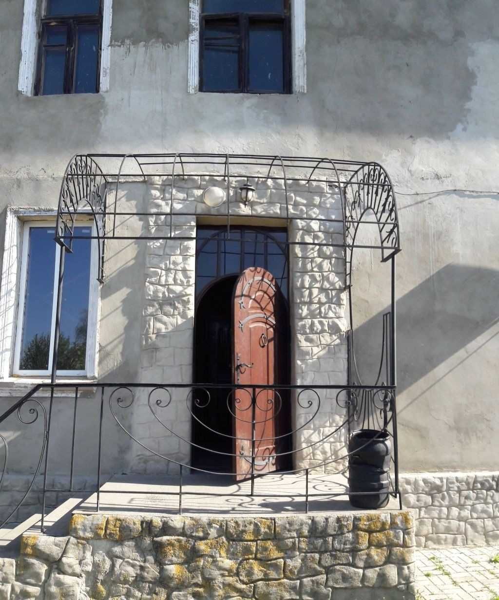 р Продається комплекс приміщень!