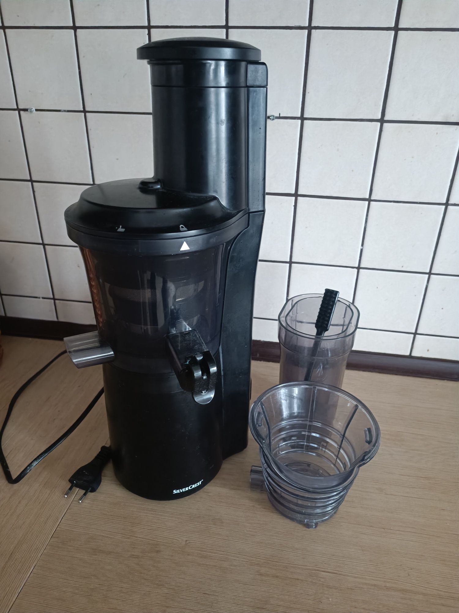 Sokowirówka wolnoobrotowa