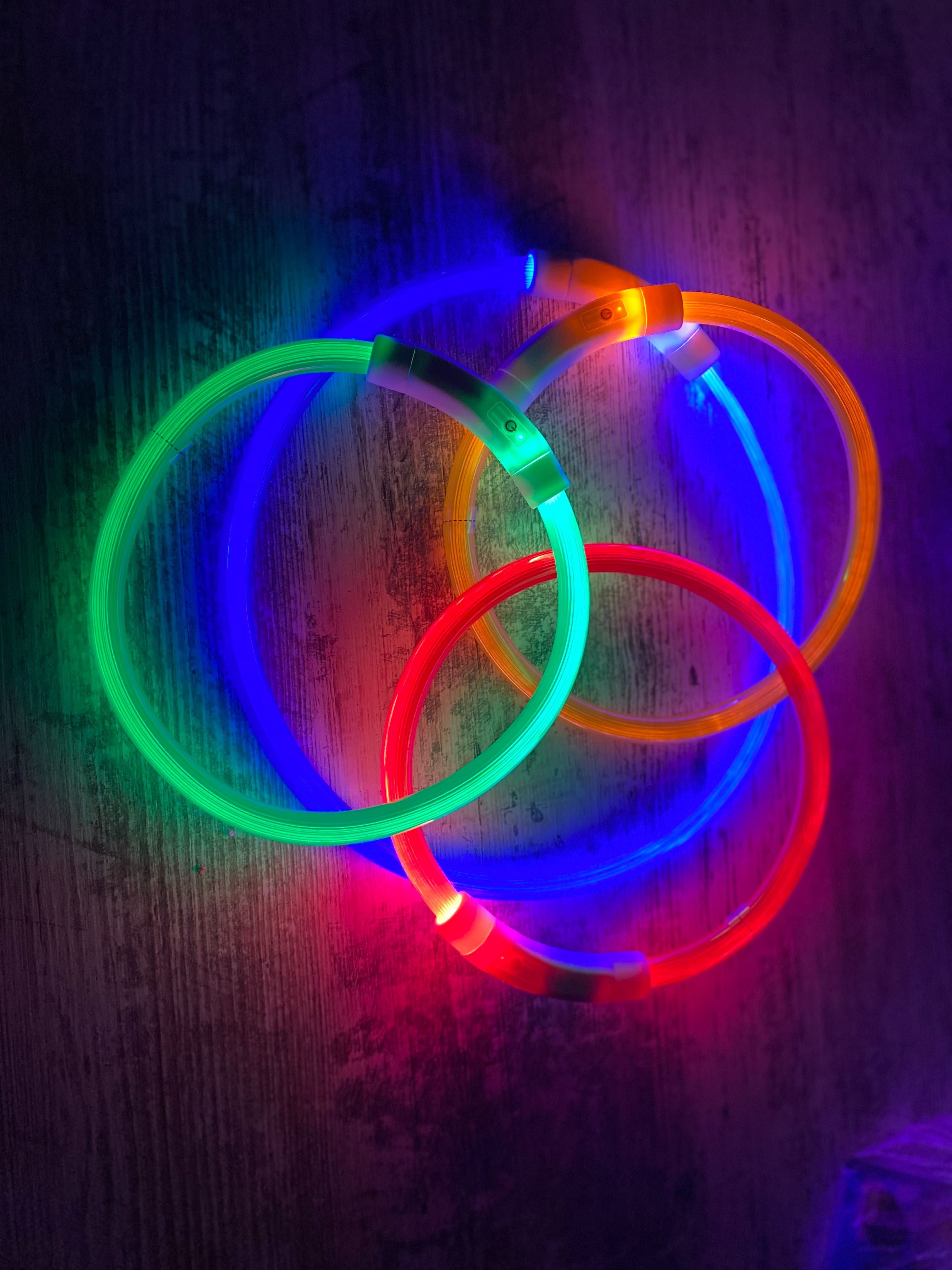Продаются светящиеся LED ошейники для собак