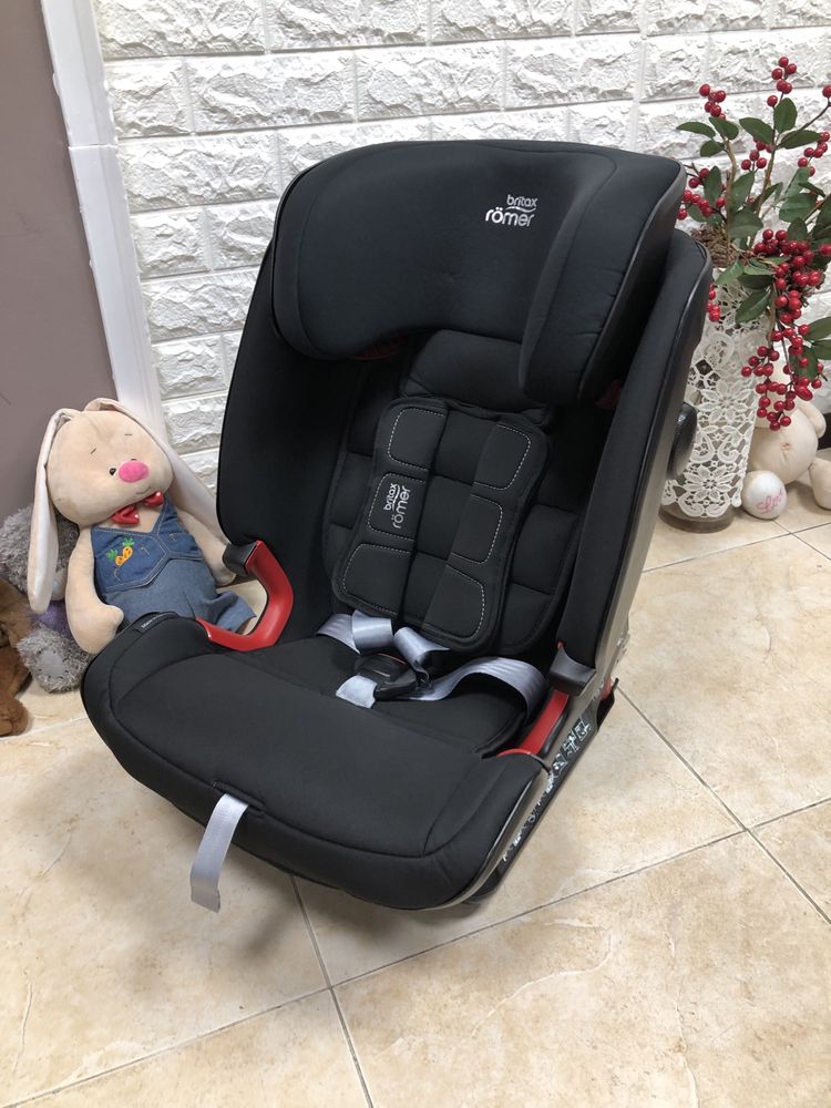 Автокрісло Britax Romer ADVANSAFIX IV R Група 1/2/3 (9-36кг) брітакс