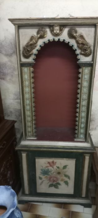 Móvel vintage arte sacra
