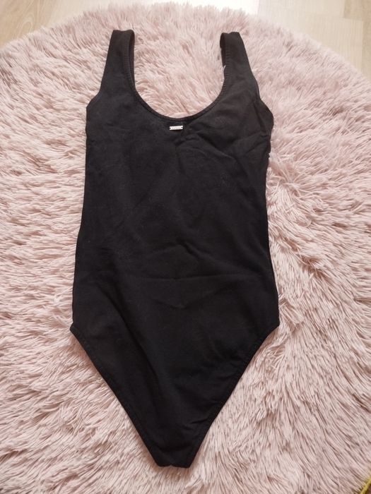 Body czarne klasyczne