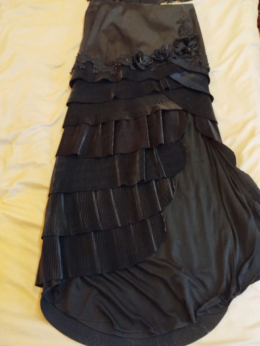 Продам жіночий вечірній костюм