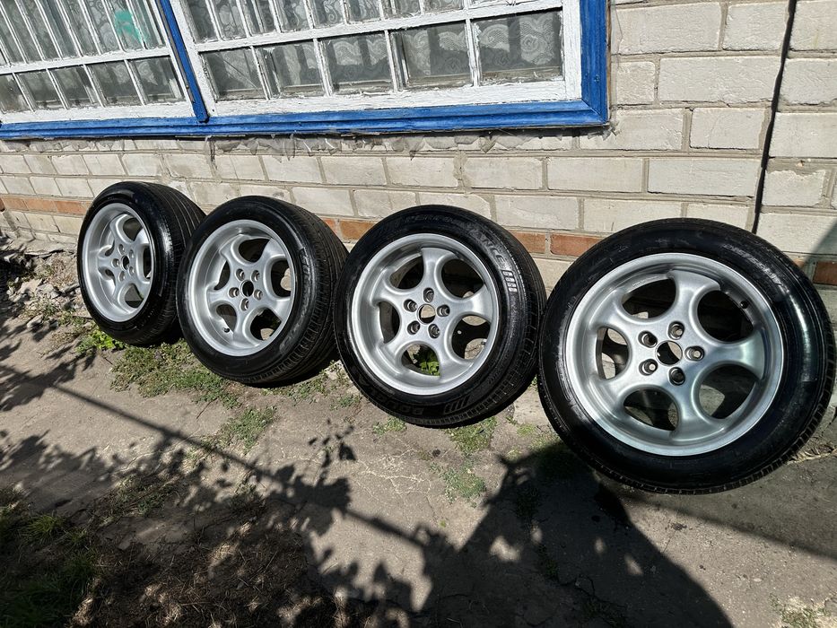 Срочно комплект 215/55/17 дисків з резиною