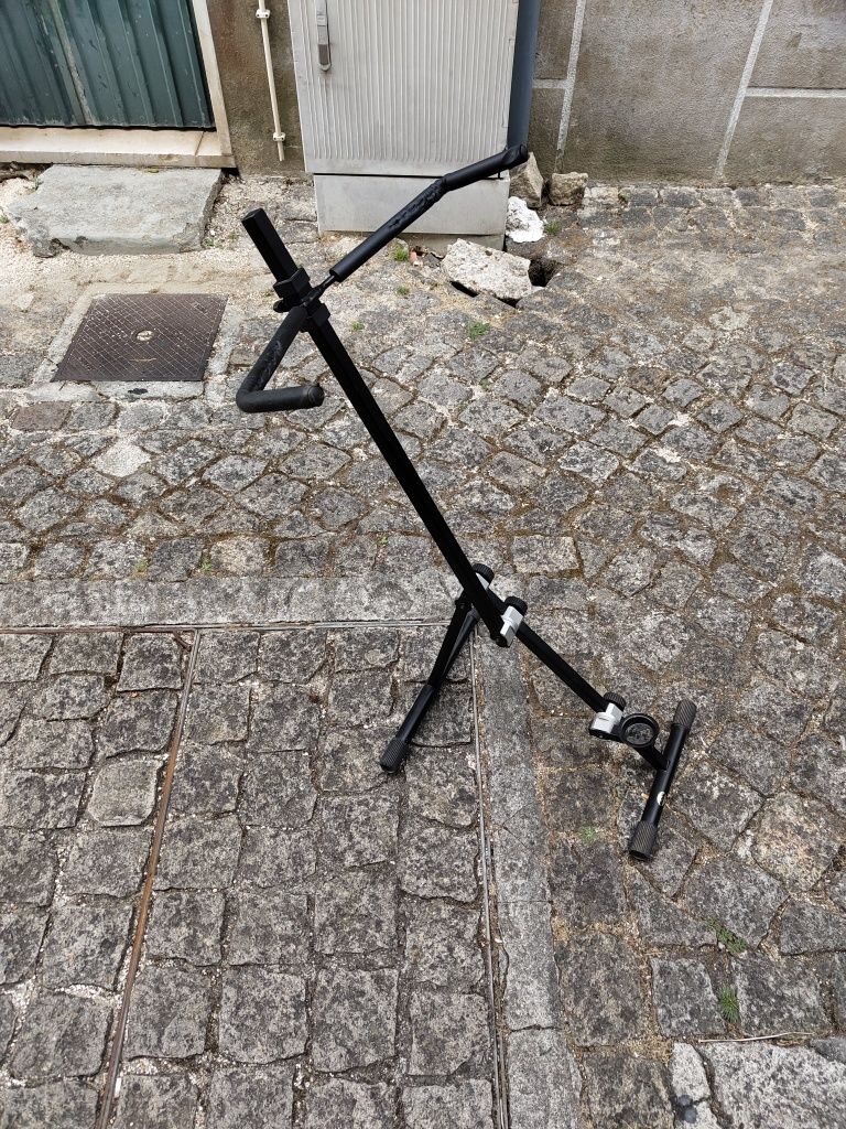 Stand Cavalete Suporte para Contra Baixo