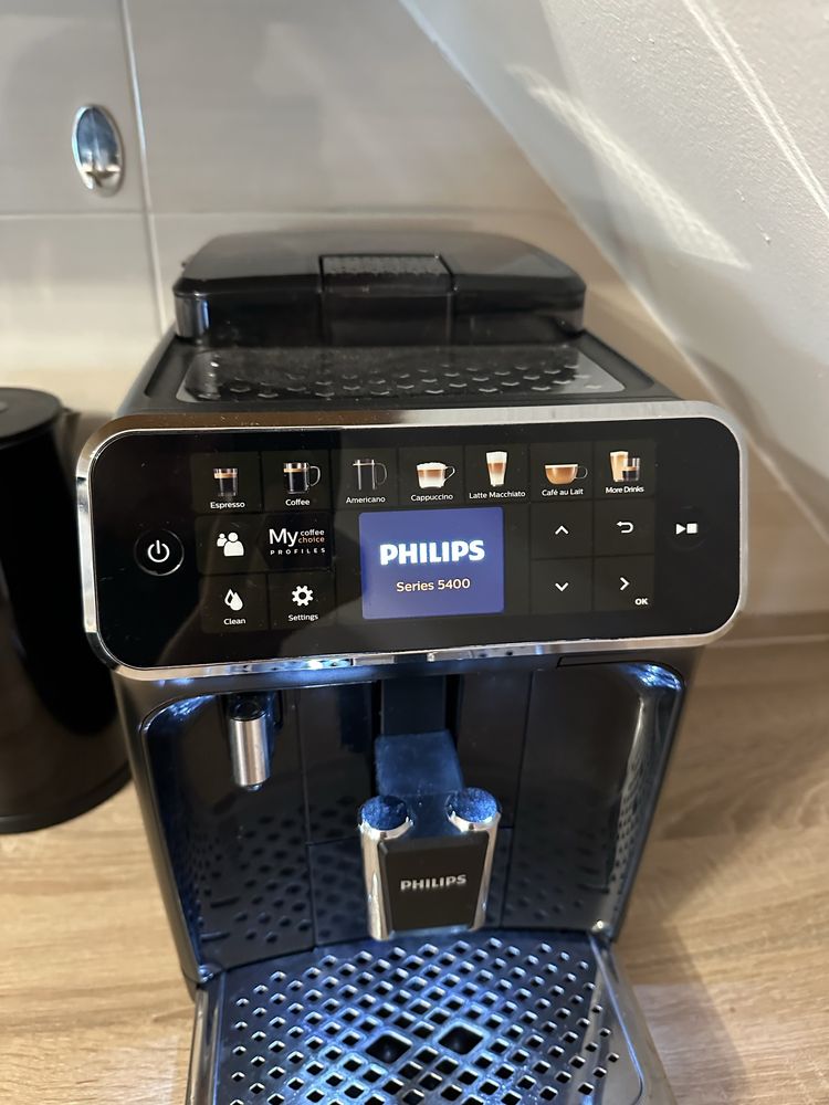 Ekspres Philips Lattego 5400