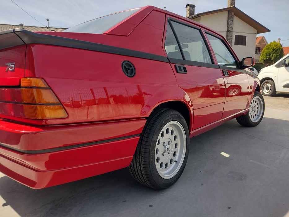Alfa Romeo 75 1.6 carburadores