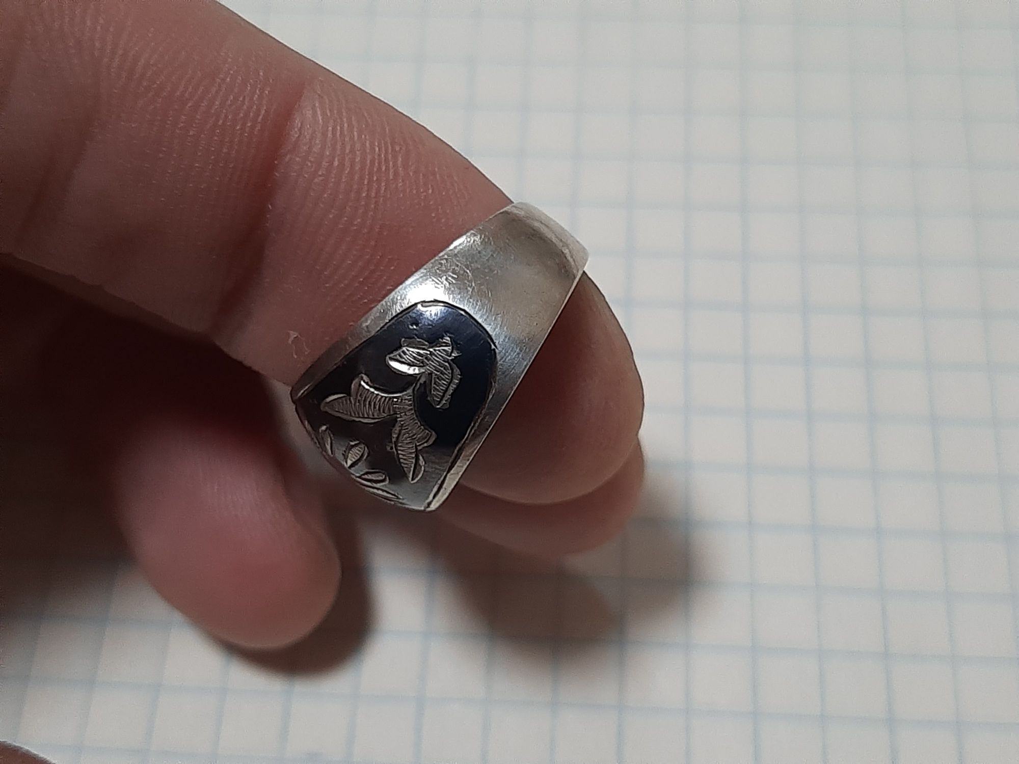 Винтажное серебряное кольцо Кубачи 875пр со звездой.