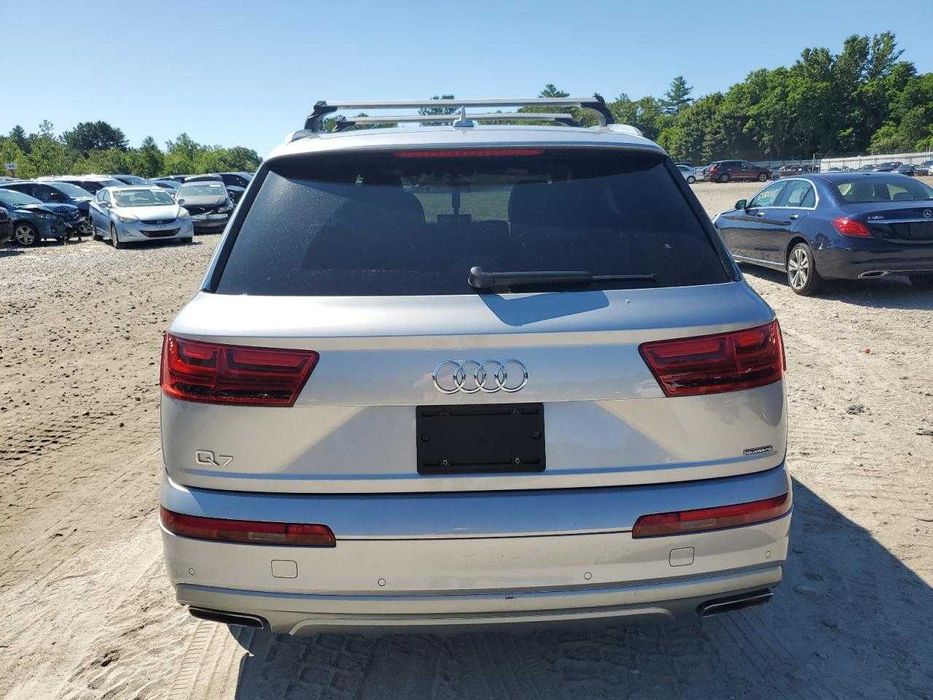 2019 Audi Q7 Premium PLUS