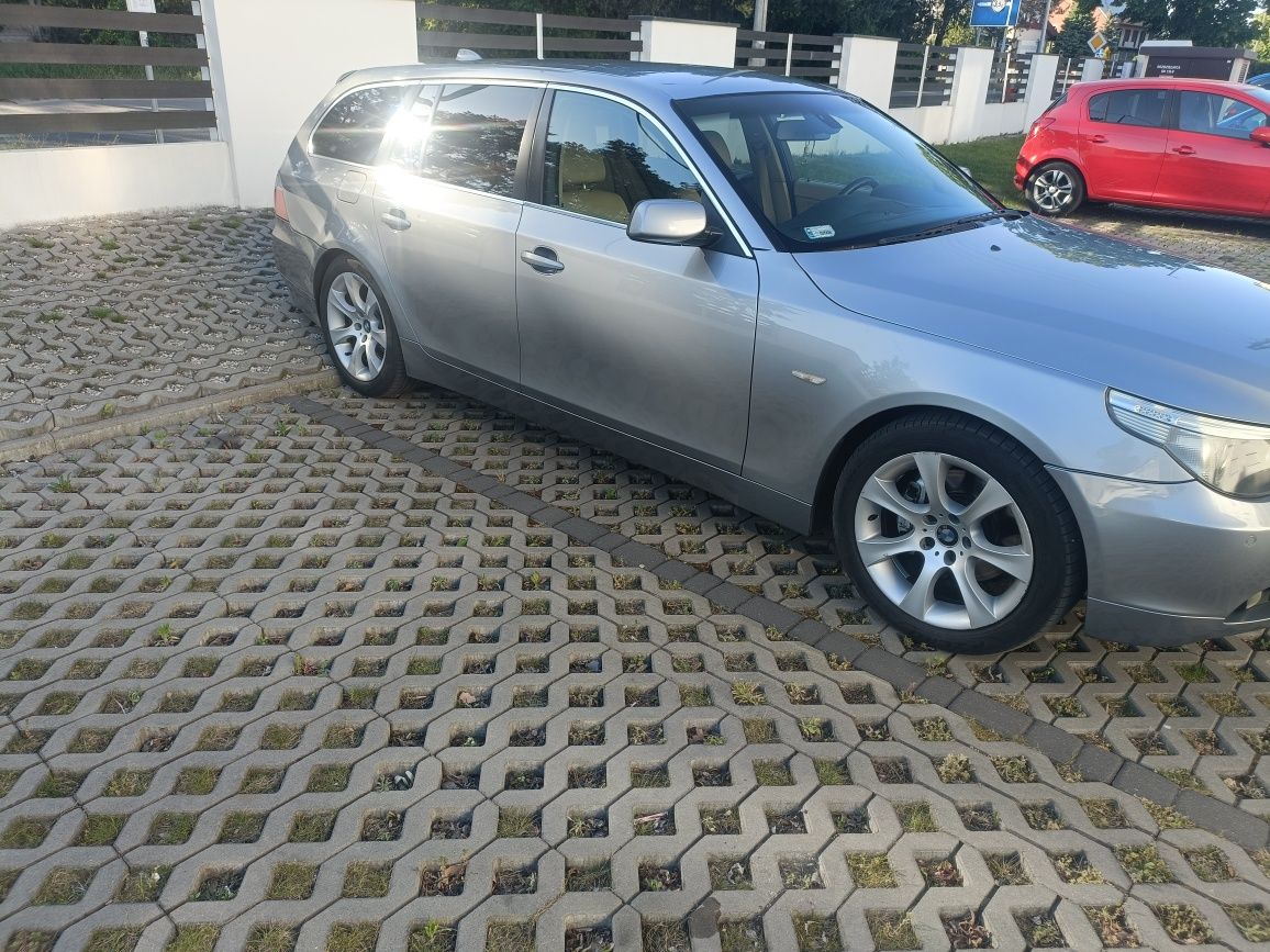 BMW 530d e61 3.0 218 km