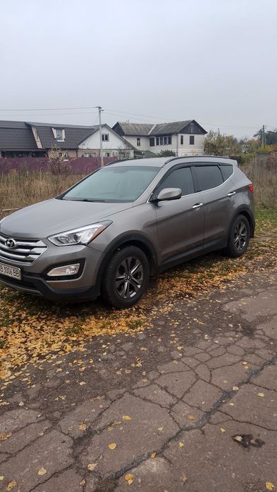 Продам автомобіль хундай Санта фе 2014р.