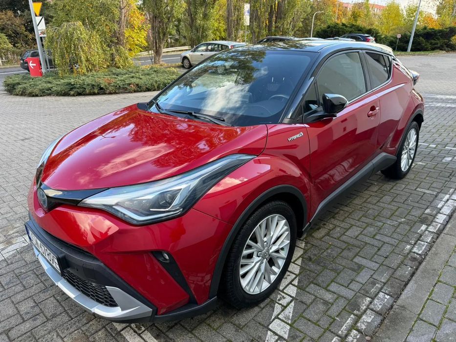 Toyota C-HR 1.8 122km Hybrid Selection/ Pakiet Tech/ Pakiet Suv/ 1 właściciel