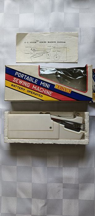 Turystyczna maszyna do szycia