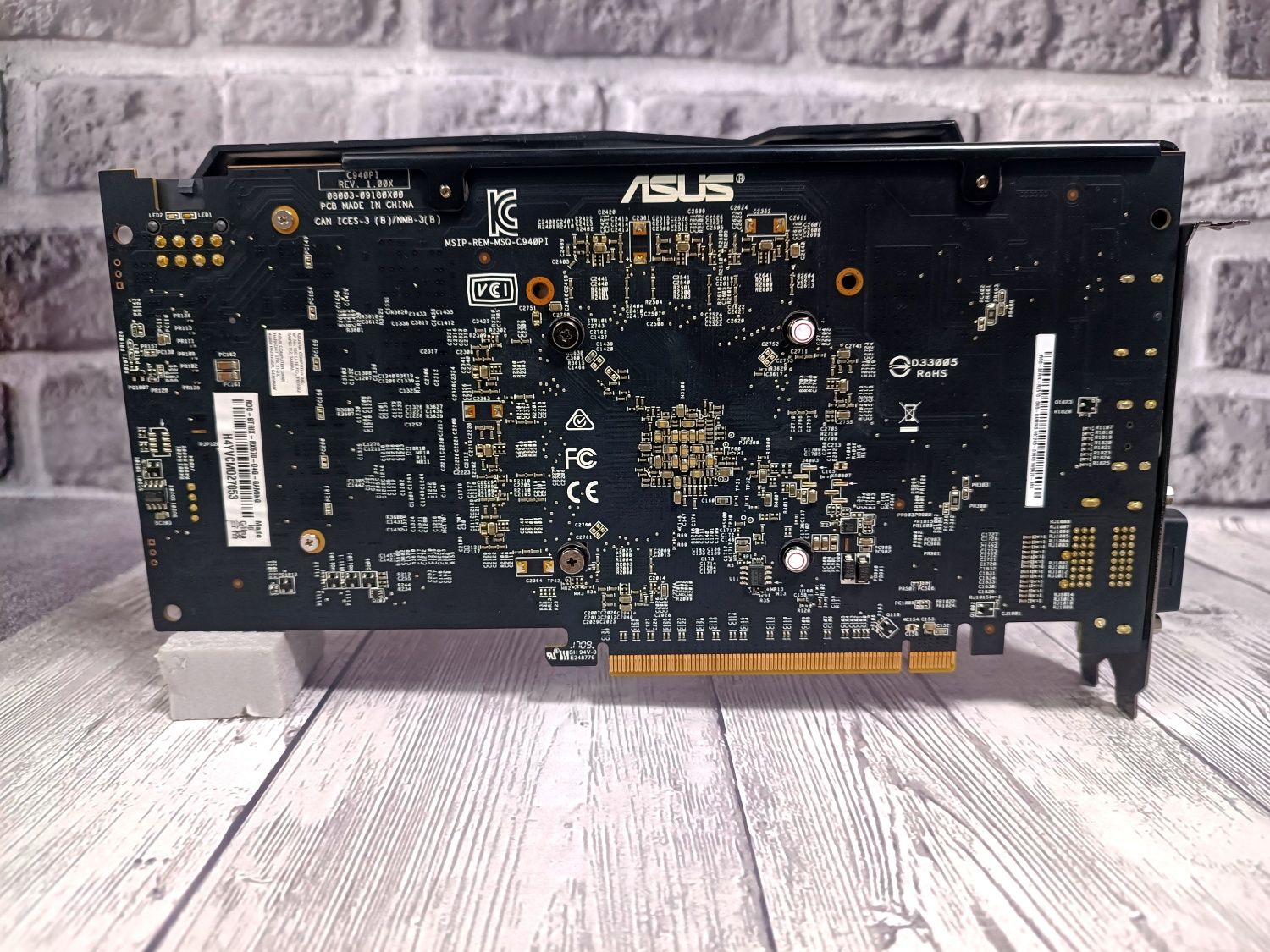 Відеокарта  ігрова Asus strix gaming RX570 4GB нові кулери